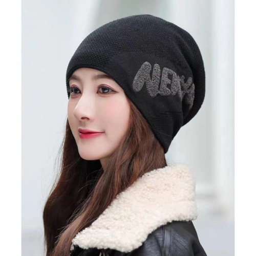 ニット帽子 レディース 英字ロゴ 3色【ゆうパケット可】 ニット帽子 レディース 英字ロゴ 3色【ゆうパケット可】