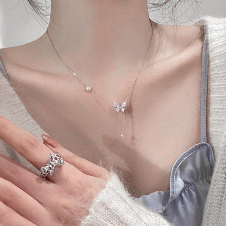 蝶々チェーンネックレスレディース可愛い【ゆうパケット可】