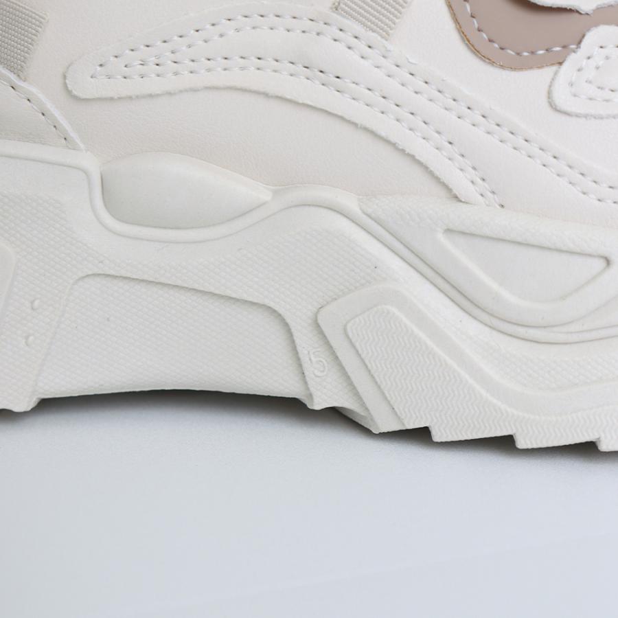 ダッドスニーカー レディース ボリューム