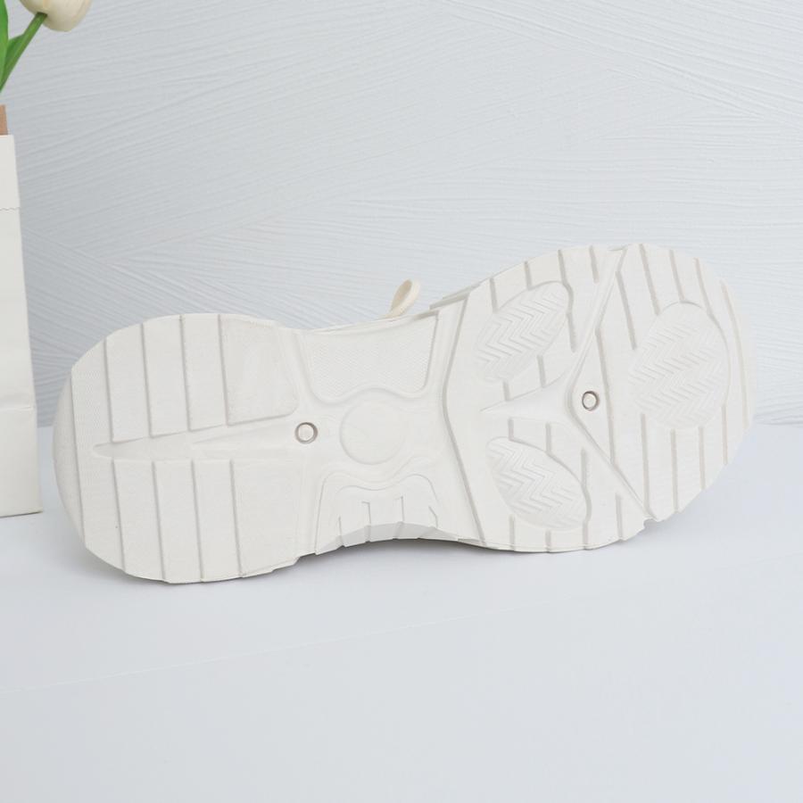 ダッドスニーカー レディース ボリューム