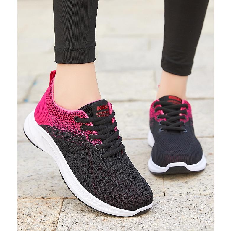 レディース スニーカー シューズ 厚底 軽量 おしゃれ 幅広 ウォーキング インヒール スリッポン 靴 疲れない リラックス 20 30 40 代